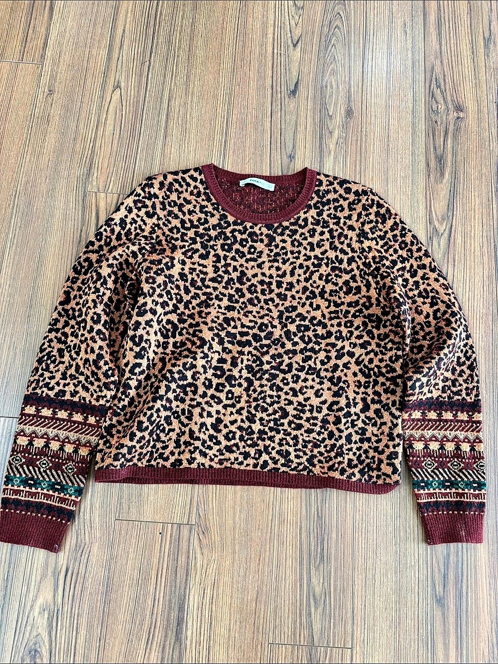 Zara Leopard Print Crewneck Sweater